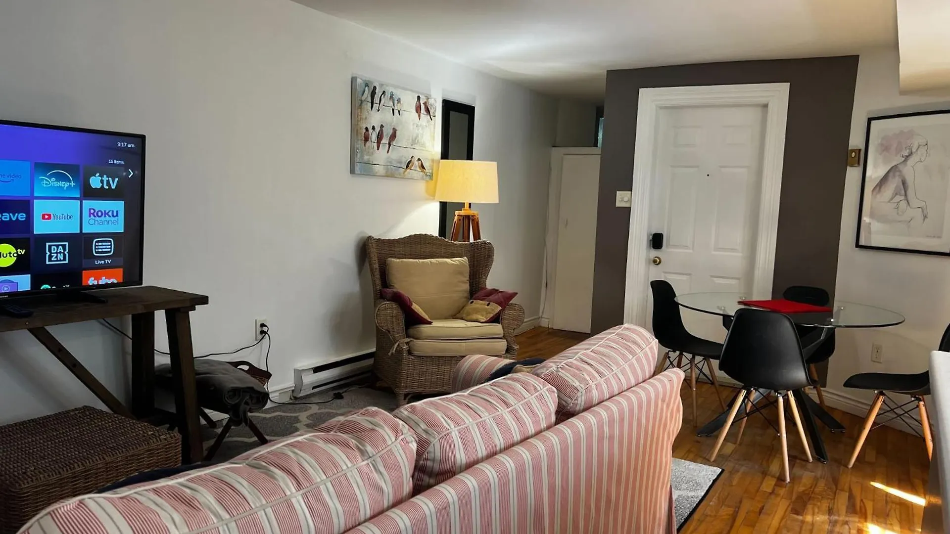 Inglis Heritage Cozy 2-Bedroom Near Waterfront & Dining, Unit D هاليفاكس